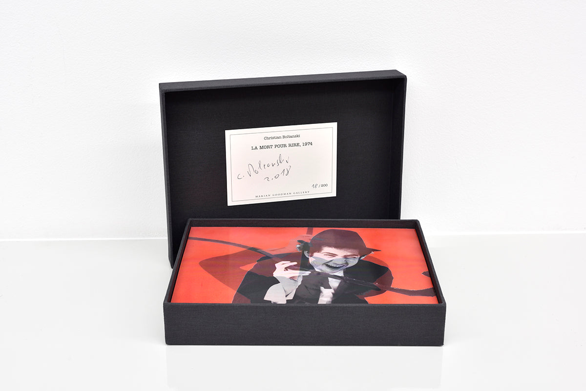 Christian Boltanski: La Mort pour rire (Death for a Laugh)